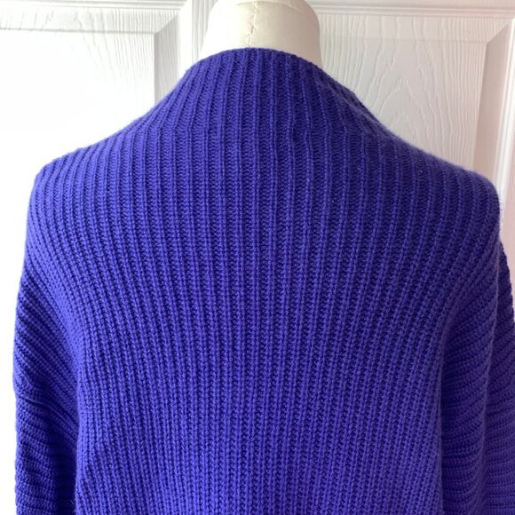 Athleta Women's M Purple Wrap Oversized Knit Sweater - Picture 6 of 9